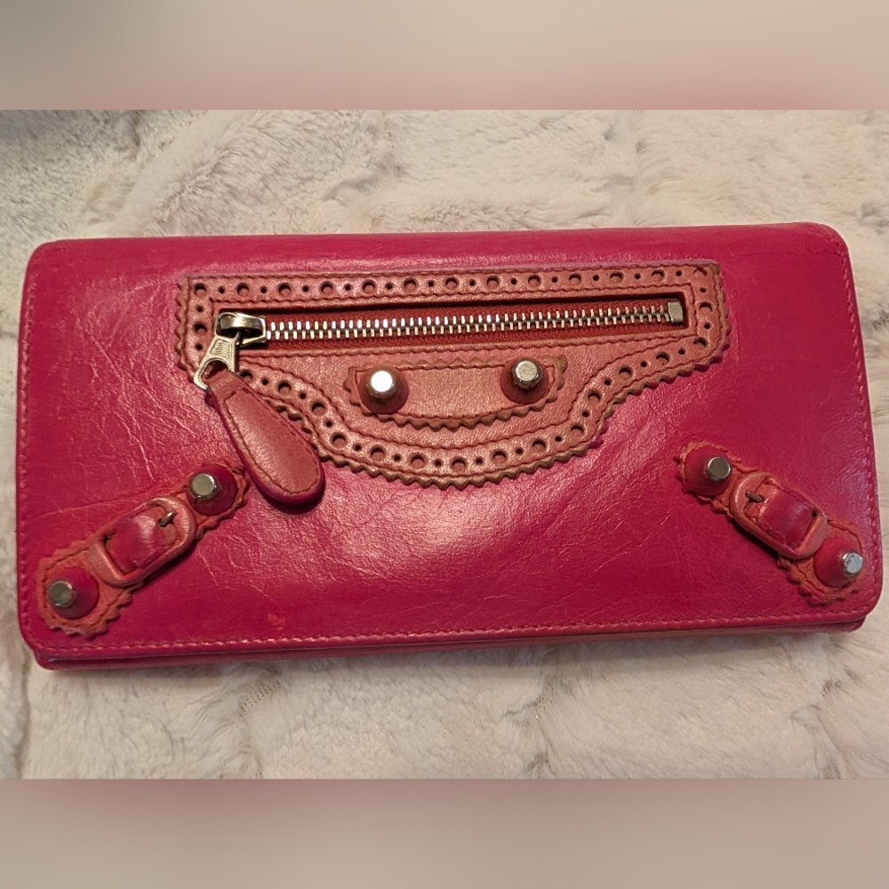 Balenciaga Pink Leather Women's Wallet As Is - Picture 3 of 13